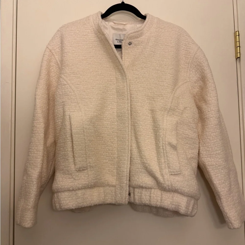 Abercrombie & Fitch Wool-Blend Bomber Jacket - Picture 6 of 9
